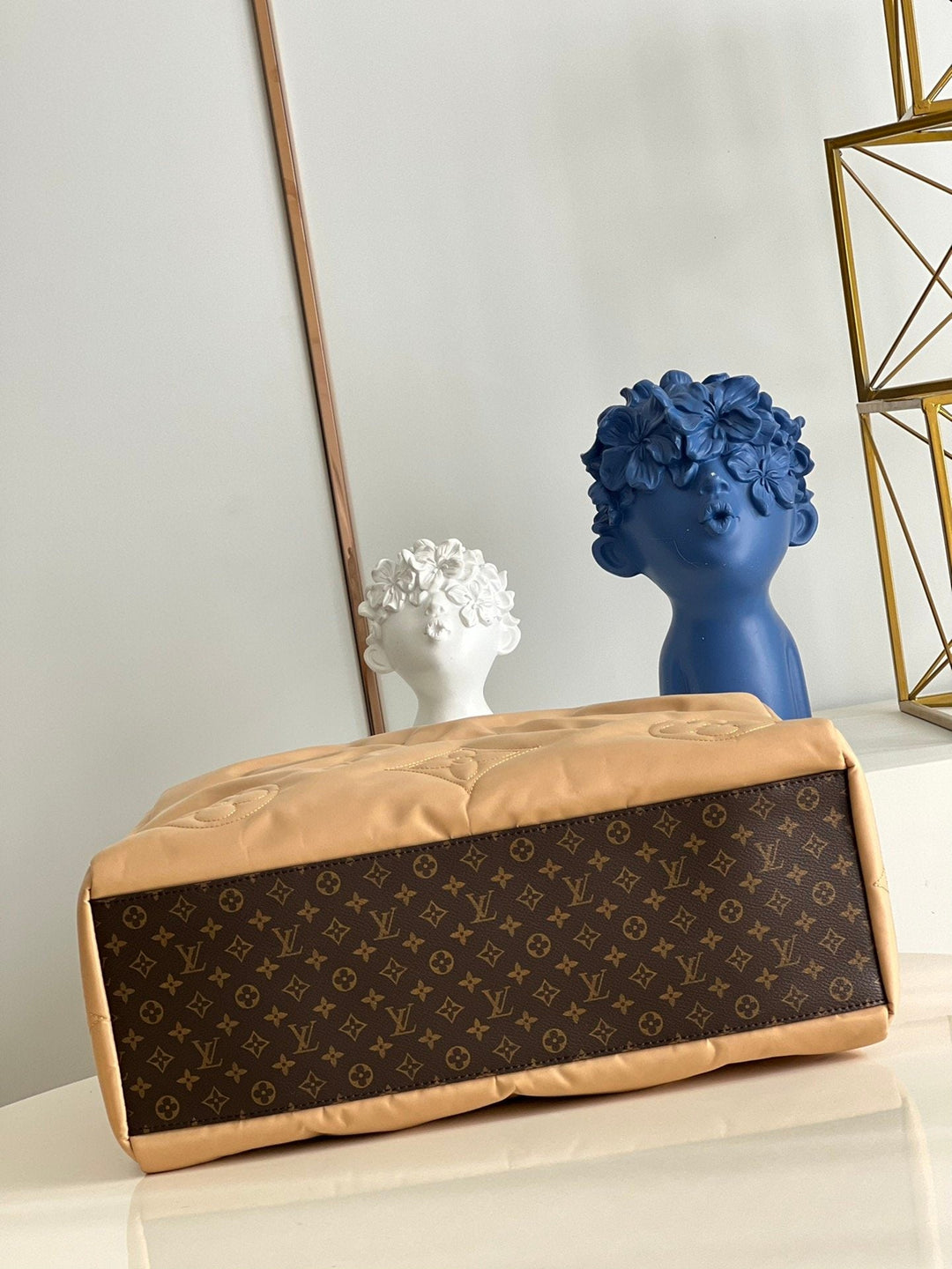 Louis Vuitton OnTheGo GM Bag