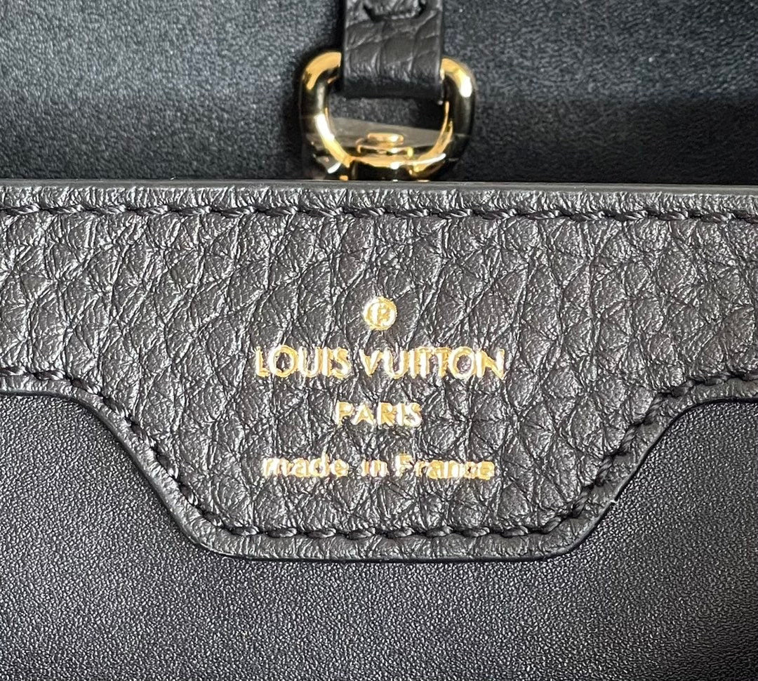 Louis Vuitton Capucines MM Bag