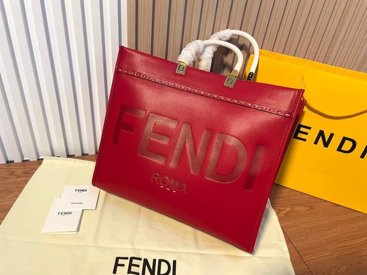 Fendi Sunshine Shopper Medium Bag