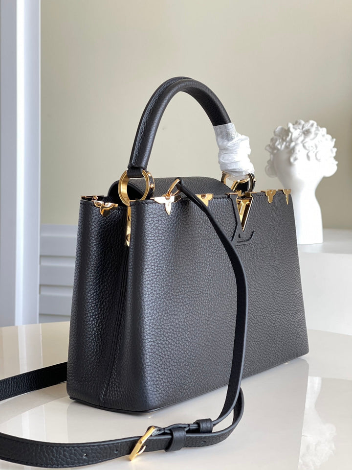 Louis Vuitton Capucines MM Bag