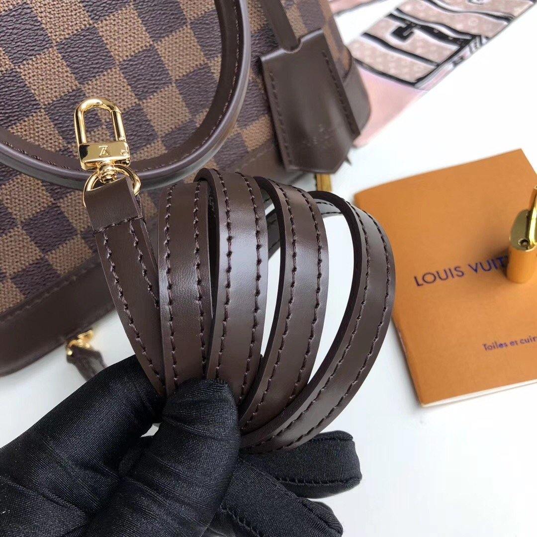 Louis Vuitton Alma BB Bag
