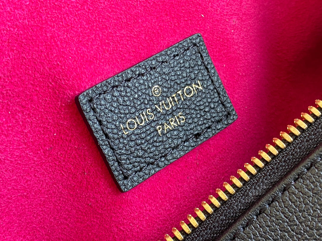 Louis Vuitton Speedy Bandouliere 30 Bag