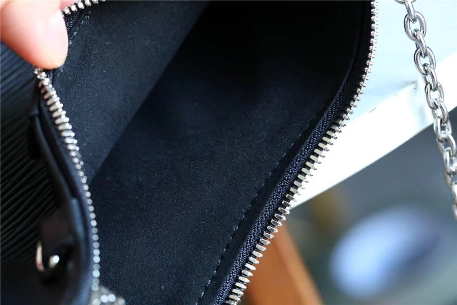 Louis Vuitton Easy Pouch On Strap Bag