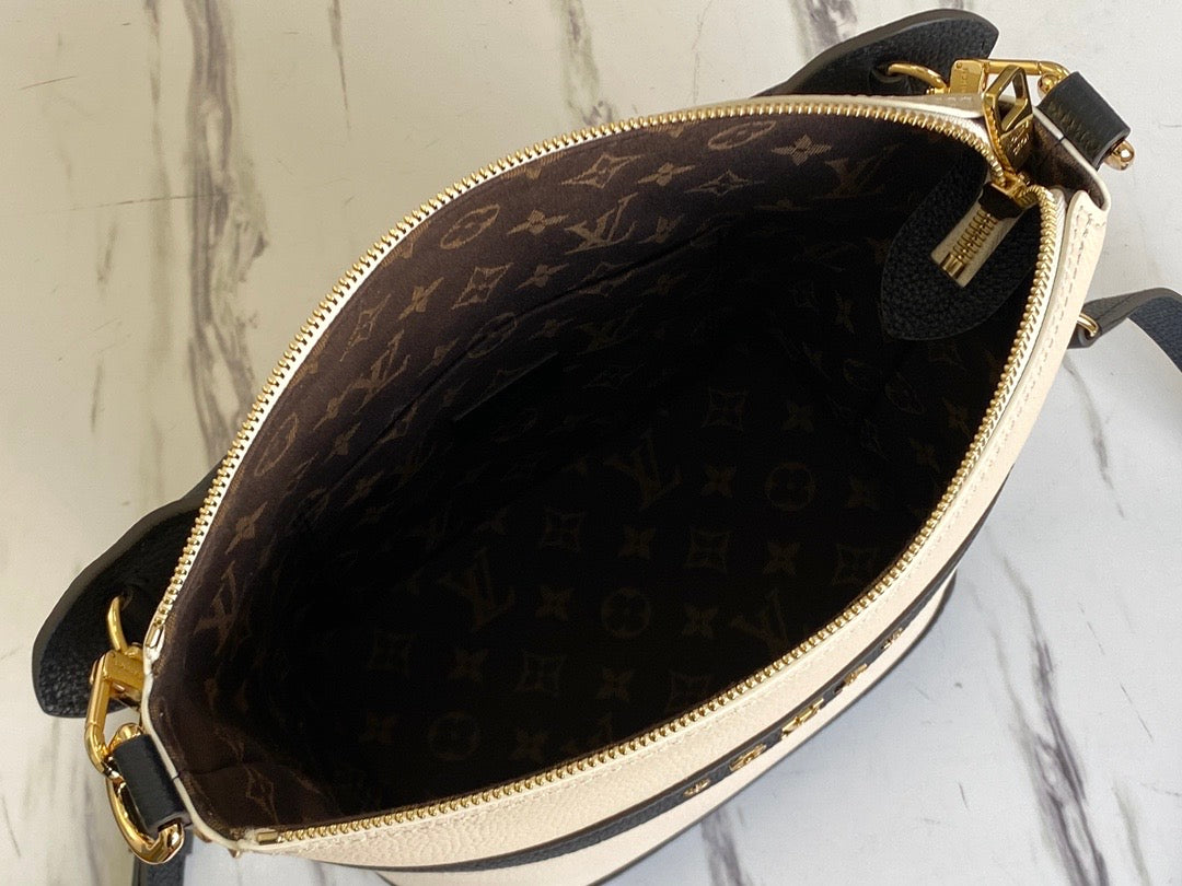 Louis Vuitton Cruiser PM Bag