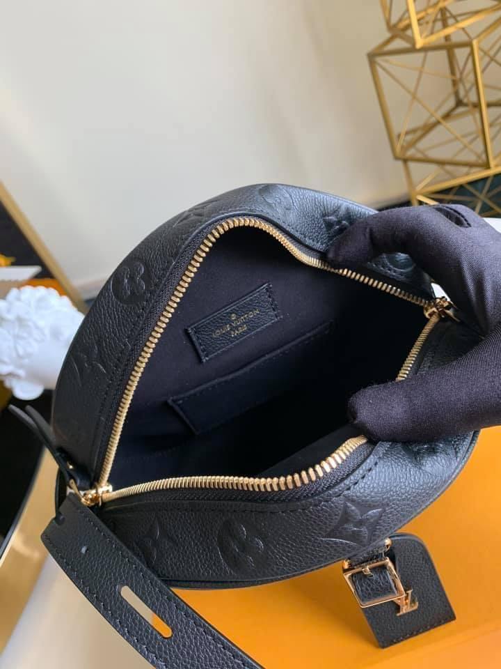 Louis Vuitton Boite Chapeau Souple MM Bag
