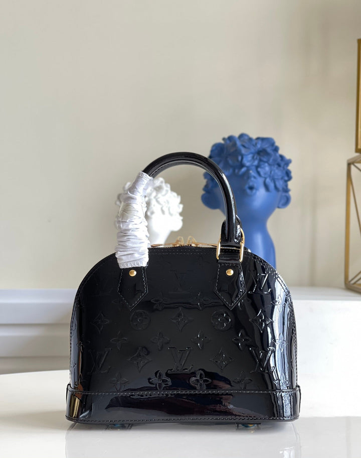 Louis Vuitton Alma BB Bag