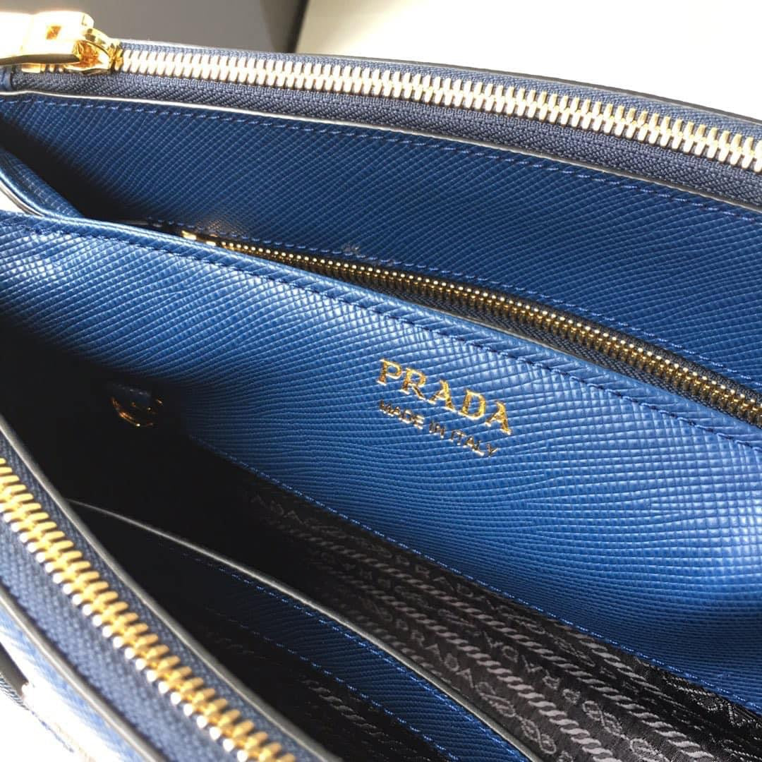Prada Galleria Saffiano leather Medium  bag