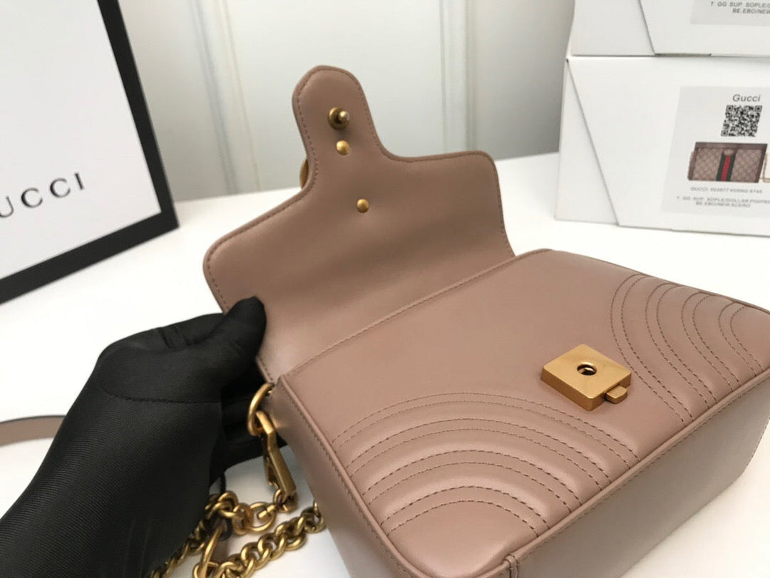 Gucci GG Marmont Mini Top Handle Bag