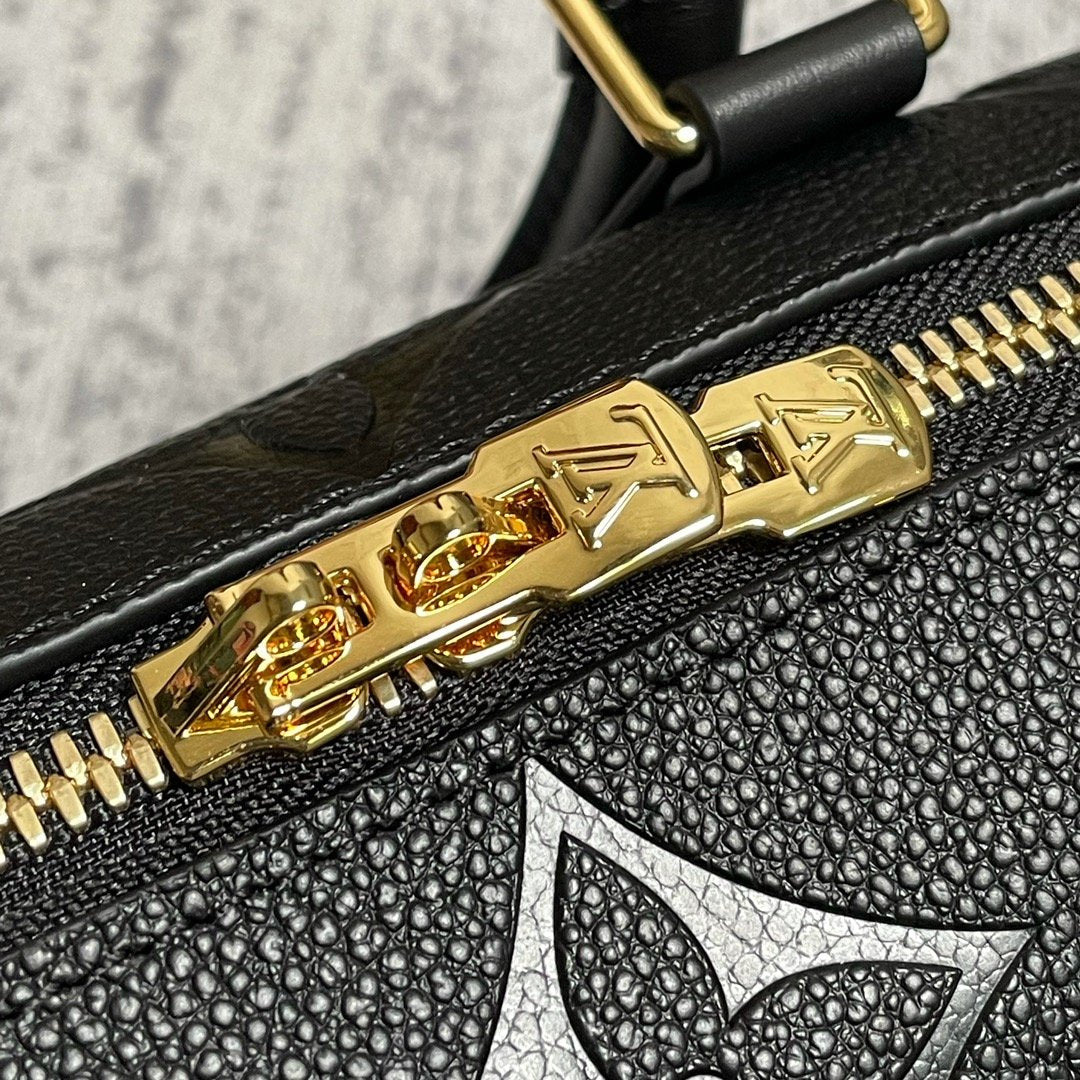 Louis Vuitton Speedy Bandouliere 20 Bag