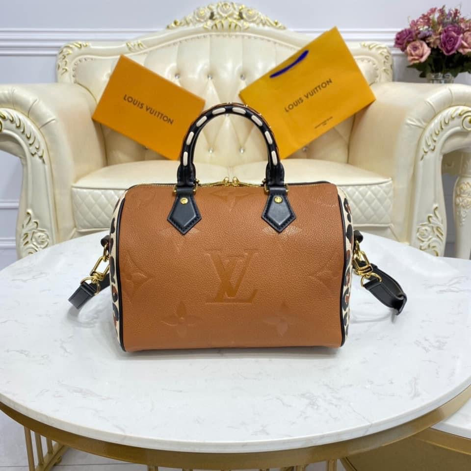 Louis Vuitton Speedy Bandouliere Bag 25