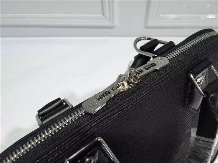Louis Vuitton Alma BB Bag