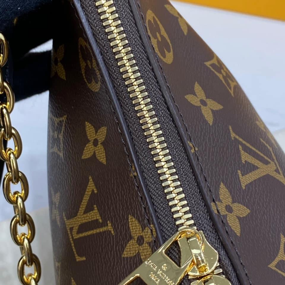 Louis Vuitton Boulogne Bag
