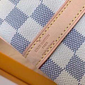 Louis Vuitton Bandoulière Speedy Bag 25