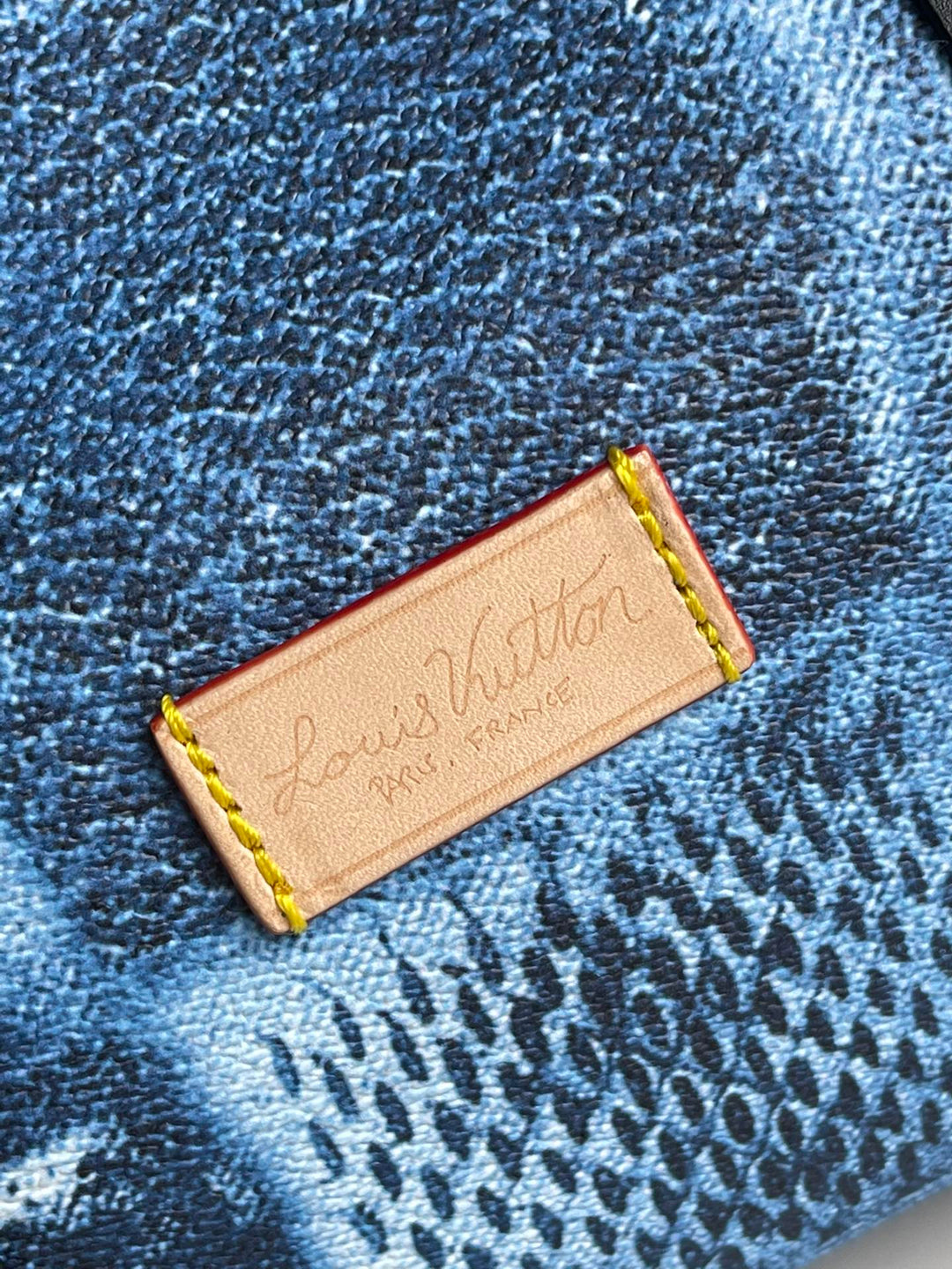 Louis Vuitton Keepall Bandouliere Bag 50