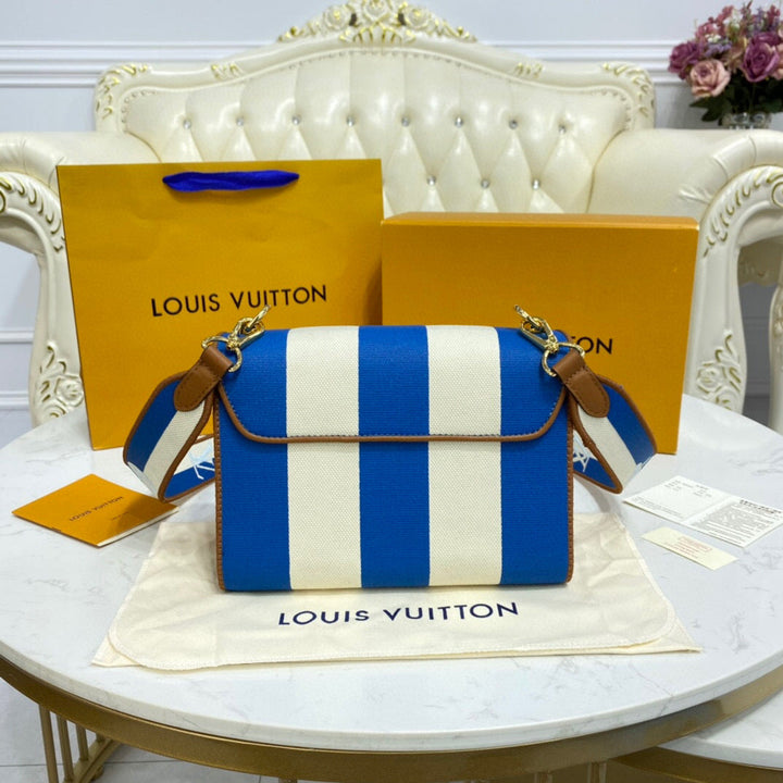 Louis Vuitton Twist MM Bag