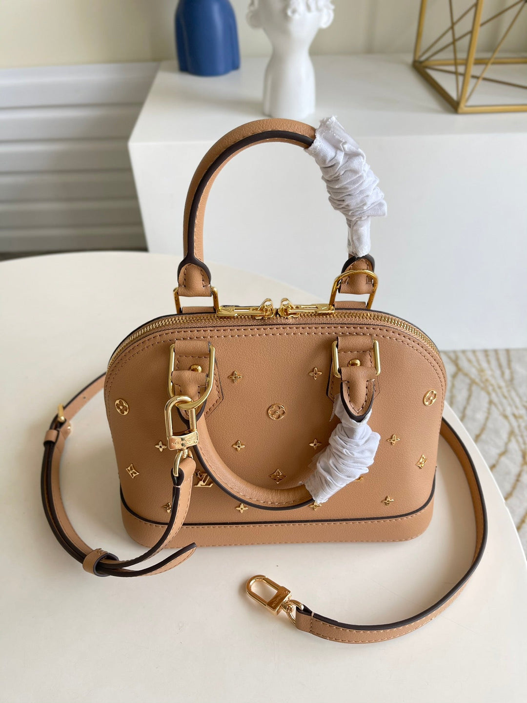Louis Vuitton Alma BB Bag