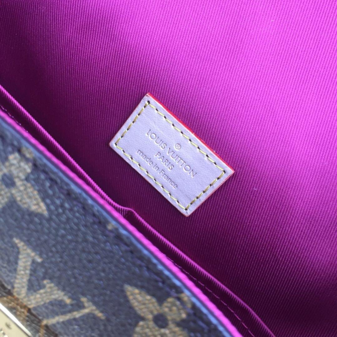Louis Vuitton Cluny BB Bag