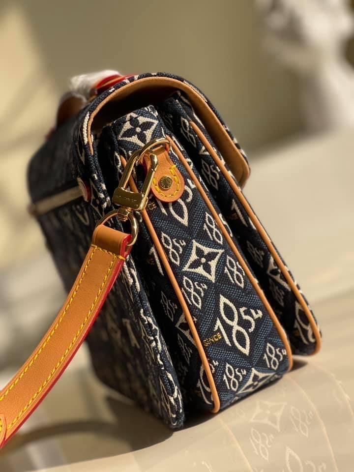 Louis Vuitton 1854 Pochette Metis Bag