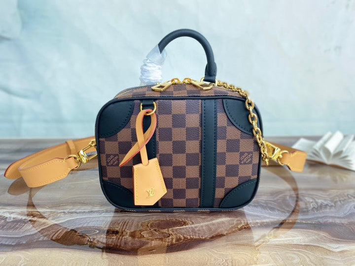 Louis Vuitton Valisette Soupe BB Bag