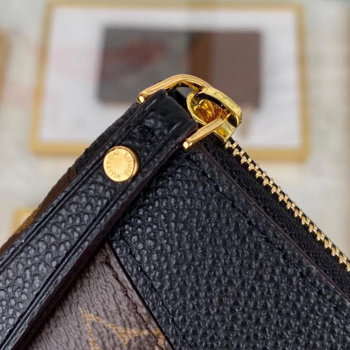 Louis Vuitton Daily Pouch