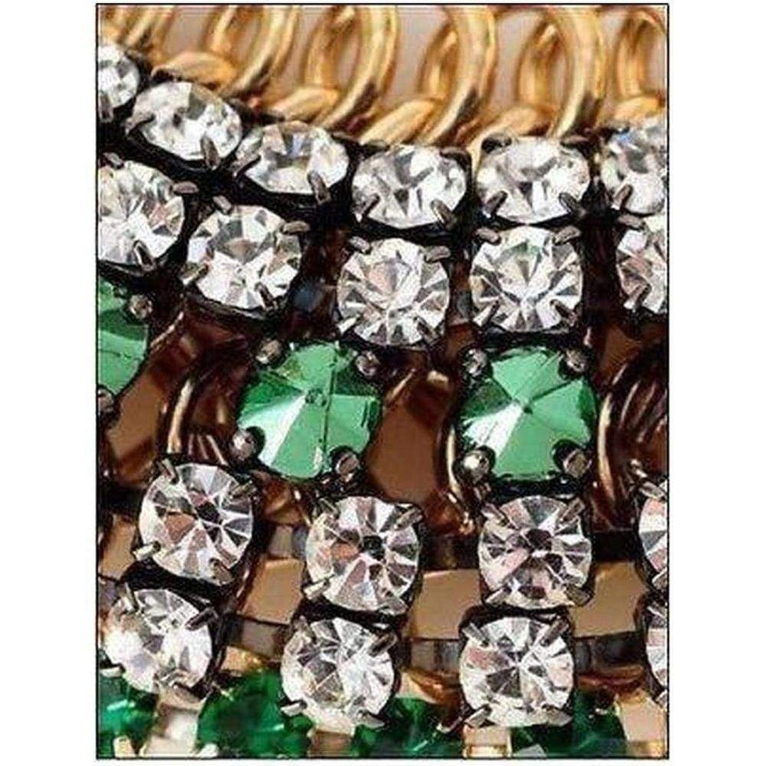 Exotic Chain Crystal Chocker