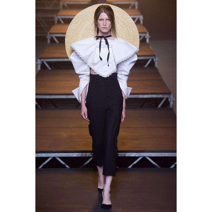 Puff Sleeved Large Front Overlay Top