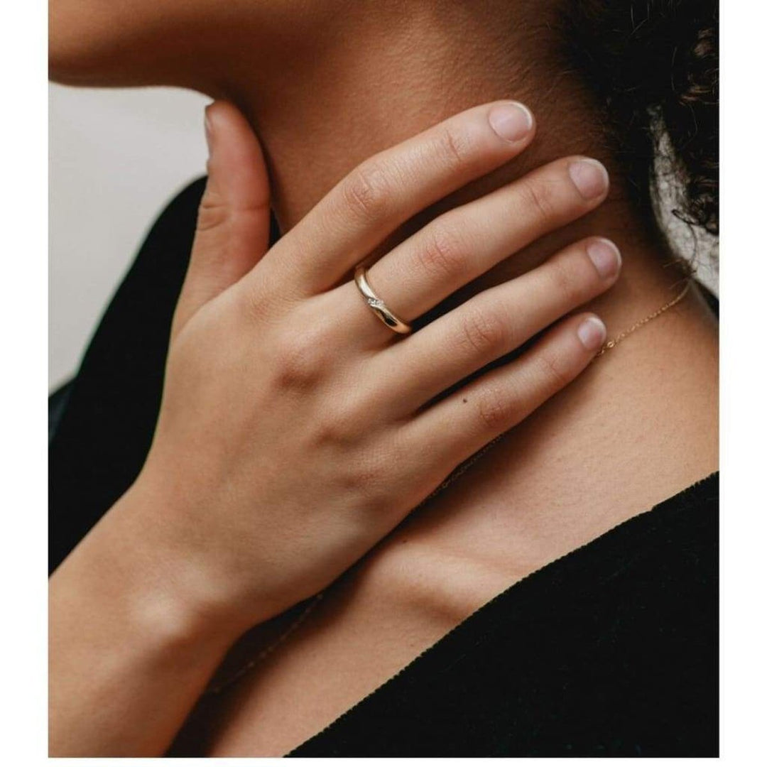 14-Carat Gold White Diamonds Adelaide Ring