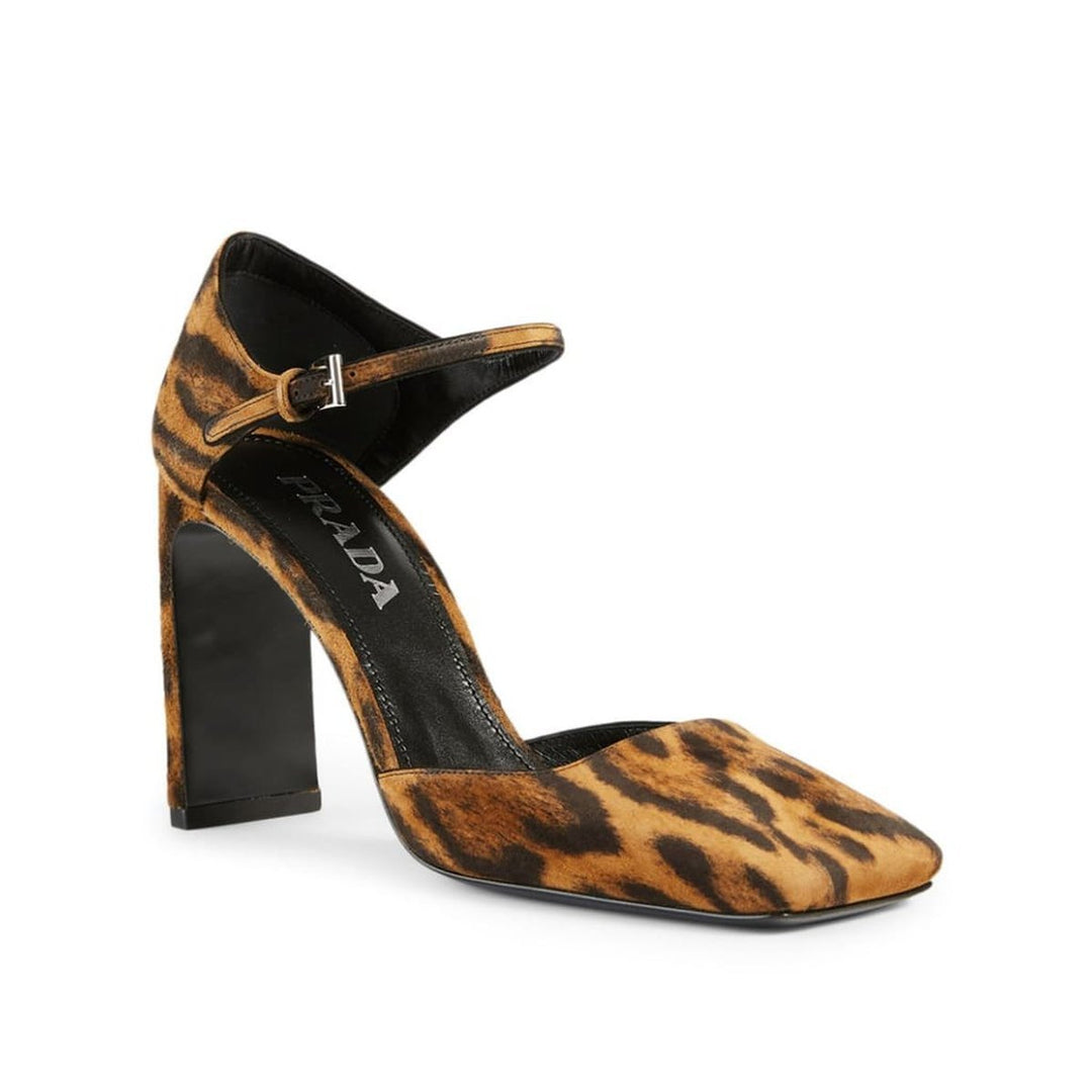 Leopard Print Suede Pumps