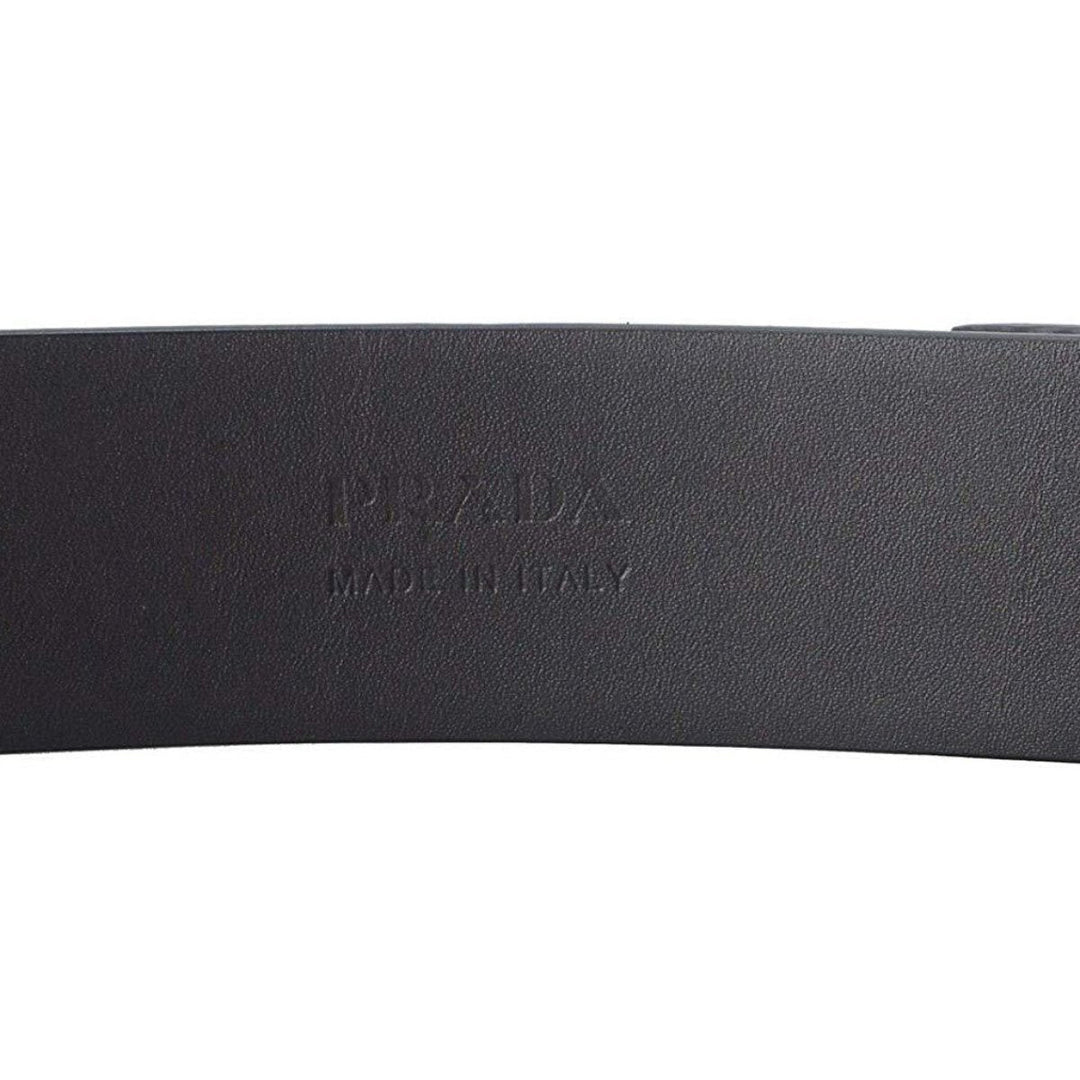 Prada Grey Saffiano Leather Engraved Oval Plaque Buckle Size: 105/42 Belt 2CM046