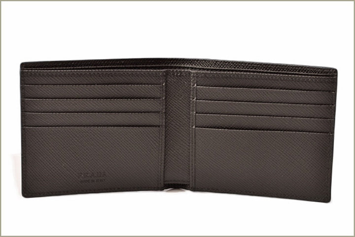 Prada Nero Black Saffiano Cuir Leather Billfold Bifold Wallet 2MO513
