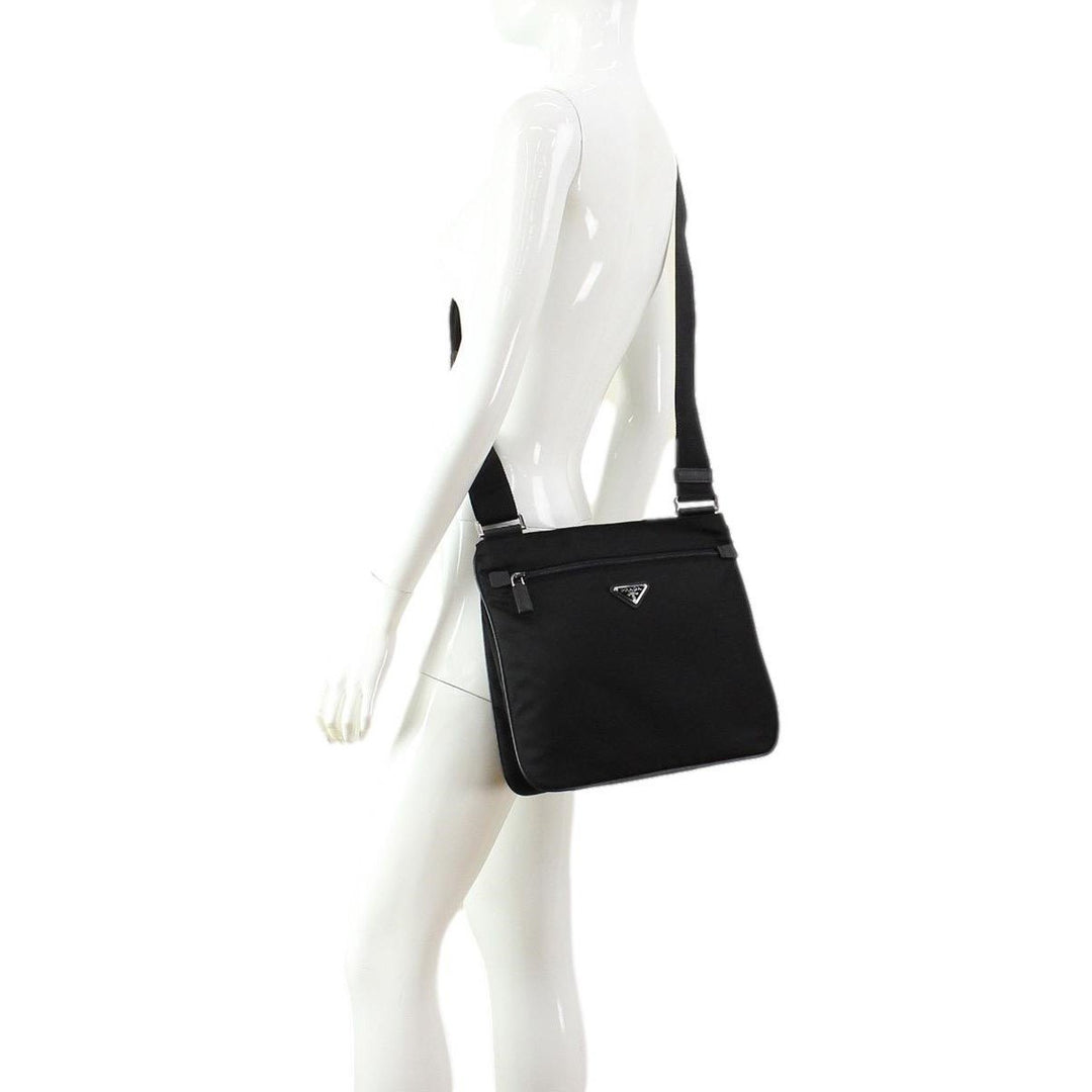Prada Tessuto Saffiano Black Messenger Bag Cross Body 2VH563