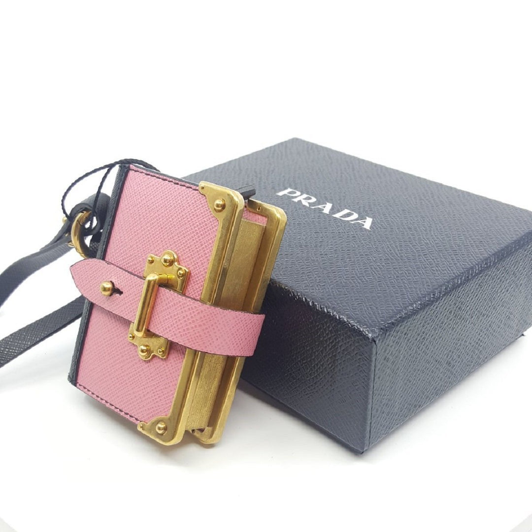 Prada Trick in Pelle Pink Black Gold-tone Hardware Keychain Journal Saffiano Leather 1TL058