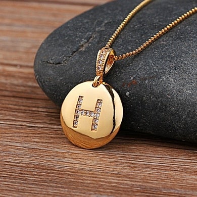 Top Quality Women Girls Initial Letter Necklace Gold 26 Letters Charm Necklaces Pendants Copper CZ Jewelry Personal Necklace