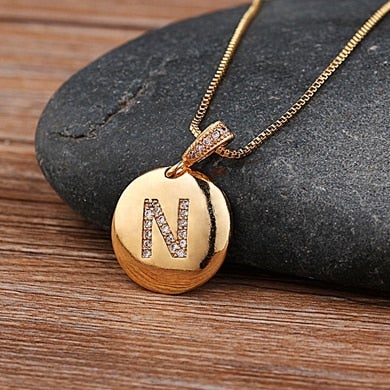 Top Quality Women Girls Initial Letter Necklace Gold 26 Letters Charm Necklaces Pendants Copper CZ Jewelry Personal Necklace