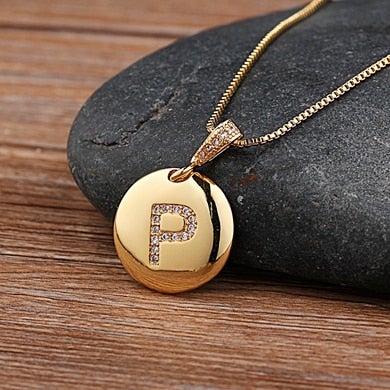Top Quality Women Girls Initial Letter Necklace Gold 26 Letters Charm Necklaces Pendants Copper CZ Jewelry Personal Necklace