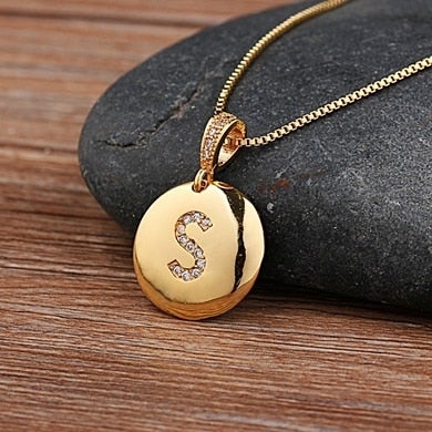 Top Quality Women Girls Initial Letter Necklace Gold 26 Letters Charm Necklaces Pendants Copper CZ Jewelry Personal Necklace