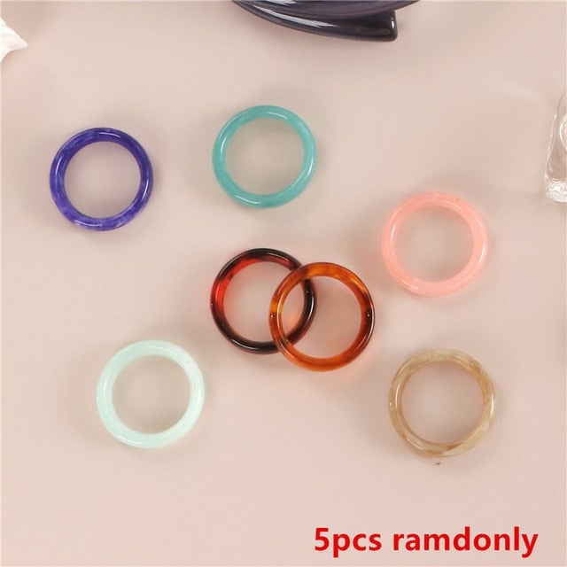 AOMU 5pcs/set Korea 2020 Chic Colorful Transparent Resin Acrylic Rings Hot Morandi Color Light Ring Women Party Jewelry Ring Set