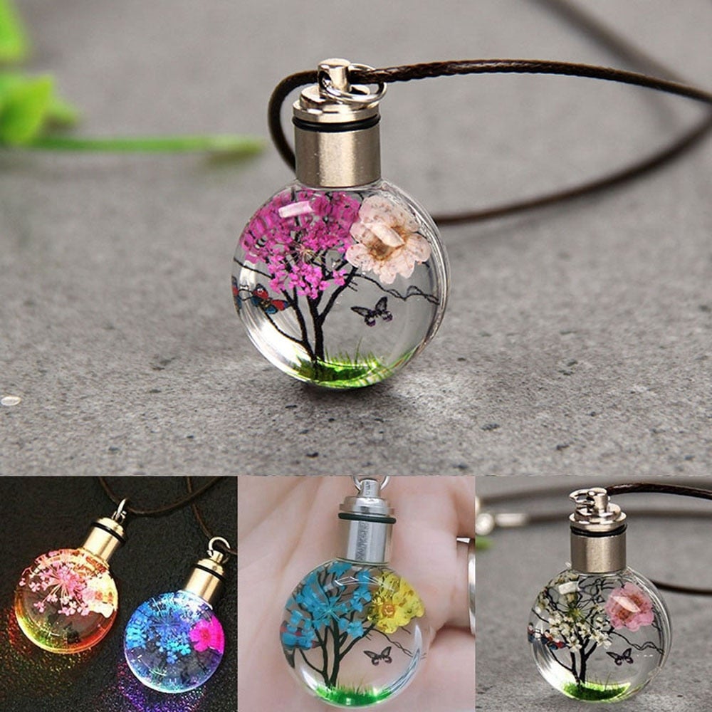 New Luminous Dried Flower Butterfly Glass Ball Women Necklace Pendant Rope Chain Necklace for Women Strip Leather Choker