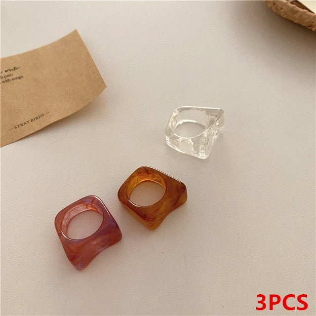 AOMU 5pcs/set Korea 2020 Chic Colorful Transparent Resin Acrylic Rings Hot Morandi Color Light Ring Women Party Jewelry Ring Set