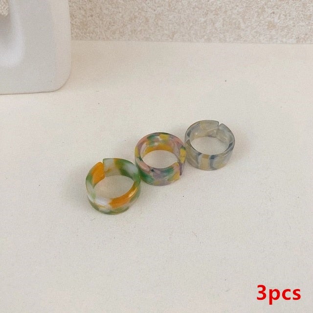 AOMU 5pcs/set Korea 2020 Chic Colorful Transparent Resin Acrylic Rings Hot Morandi Color Light Ring Women Party Jewelry Ring Set