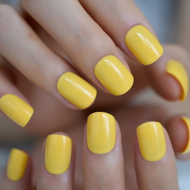 Summer Short Natural Nude White French Nail Tips False Fake Nails UV Gel Press on Ultra Easy Wear for Home Office Wear