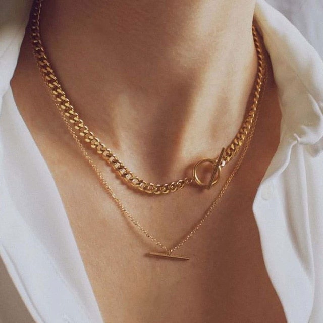 2021 Vintage Multilayer Acrylic Butterfly Choker Necklace Fashion Women Letter Golden Chain Layered Necklace Jewelry Party Gift
