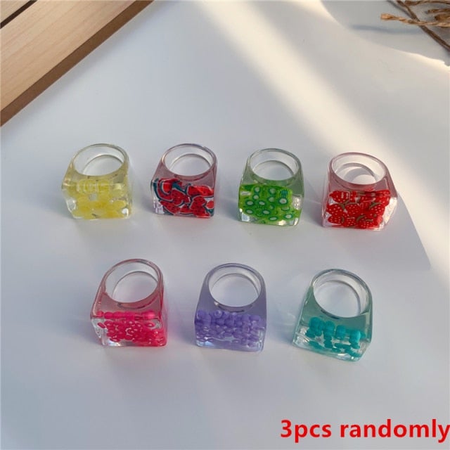 AOMU 5pcs/set Korea 2020 Chic Colorful Transparent Resin Acrylic Rings Hot Morandi Color Light Ring Women Party Jewelry Ring Set