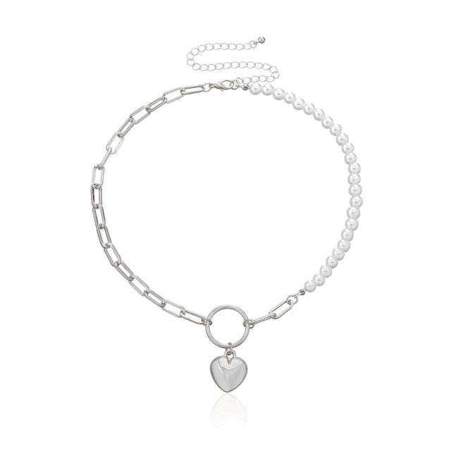 Antique Pearl Chain Necklace With Butterfly Pendant Charms Silvery Neck Jewelry For Women Party Gift Ideas