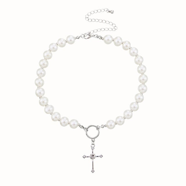 Antique Pearl Chain Necklace With Butterfly Pendant Charms Silvery Neck Jewelry For Women Party Gift Ideas