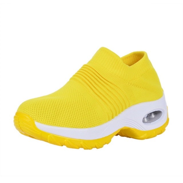 Running Sneakers Fashion Breathable Mesh Casual Shoes Platform Sneakers Men Platform Slip-On Sneakers Walking  zapatillas mujer