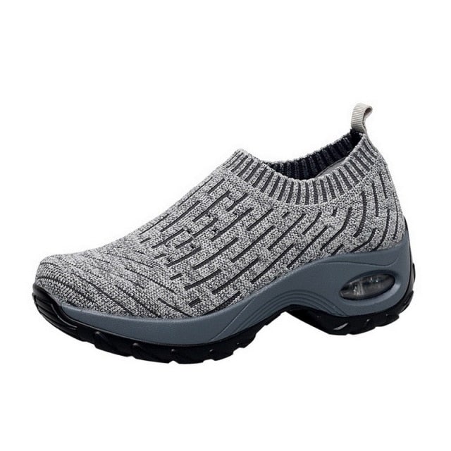 Running Sneakers Fashion Breathable Mesh Casual Shoes Platform Sneakers Men Platform Slip-On Sneakers Walking  zapatillas mujer