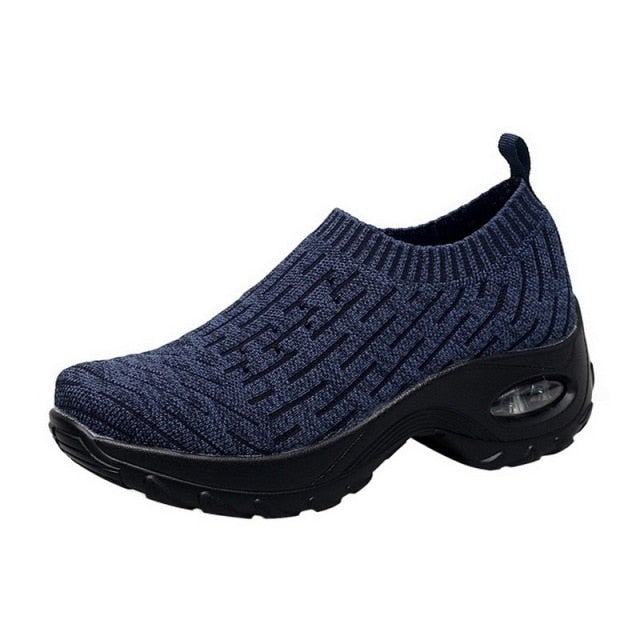 Running Sneakers Fashion Breathable Mesh Casual Shoes Platform Sneakers Men Platform Slip-On Sneakers Walking  zapatillas mujer