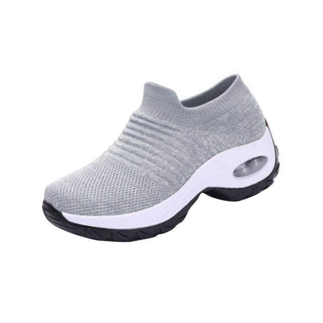 Running Sneakers Fashion Breathable Mesh Casual Shoes Platform Sneakers Men Platform Slip-On Sneakers Walking  zapatillas mujer