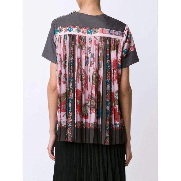 Souvenir Scarf Print T-Shirt